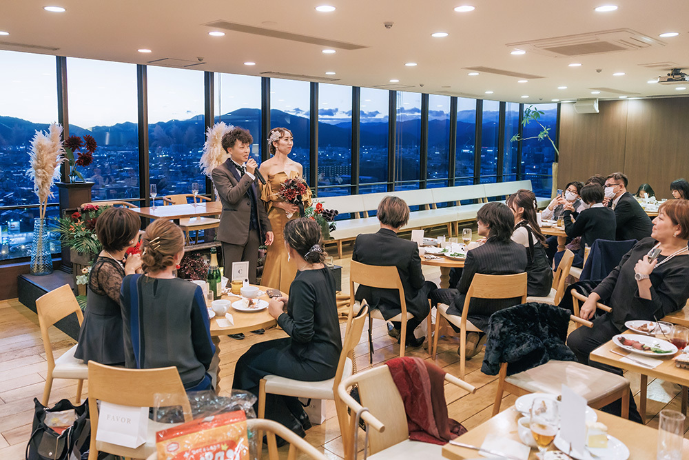 結婚式場無料紹介はなといろの結婚式と披露宴（パーティー）の記念写真